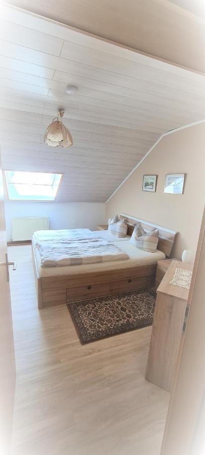 Haus Annemarie Apartment Goldkronach ภายนอก รูปภาพ